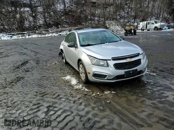 ✅ 2016 Chevrolet Cruze LS • VIN: 1G1PB5SGXG7202497 • Lot: 45011805. Listed on Copart with 173,614 mi. Free auction sales archive from the USA and detailed vehicle history report at DreamBid. Image 13.