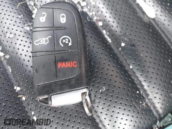 ✅ 2020 Jeep Grand Cherokee Limited • VIN: 1C4RJFBG6LC313722 • Lot: 42850417. Wystawiony na IAAI z przebiegiem 64 186 mil. Bezpłatny archiwum sprzedaży aukcyjnych z USA i szczegółowy raport historii pojazdu na DreamBid. Zdjęcie 11.