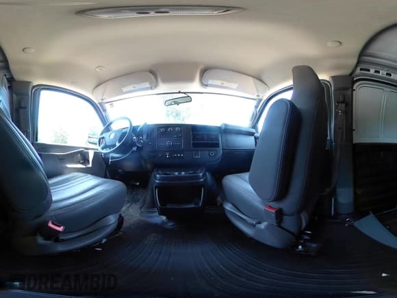 ✅ 2021 Chevrolet Express Cargo • VIN: 1GCWGAFP7M1240646 • Lot: 42578661. Listed on IAAI with 134,242 mi. Free auction sales archive from the USA and detailed vehicle history report at DreamBid. Image 19.