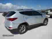 ✅ 2018 Hyundai Santa Fe 2.4L • VIN: 5XYZU3LB2JG529553 • Lot: 45578823. Wystawiony na Copart z przebiegiem 31 567 mil mil. Skorzystaj z bezpłatnego archiwum sprzedaży aukcyjnych z USA i zobacz szczegółowy raport historii pojazdu na DreamBid. Zdjęcie 3.