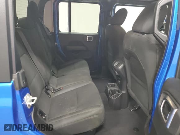 ✅ 2023 Jeep Gladiator Overland • VIN: 1C6HJTFG6PL564337 • Лот: 59620315. Опубликован ранее на Copart с пробегом 31 552 миль. Бесплатный доступ к архиву аукционных продаж из США и подробный отчёт об истории автомобиля на DreamBid. Изображение 10.