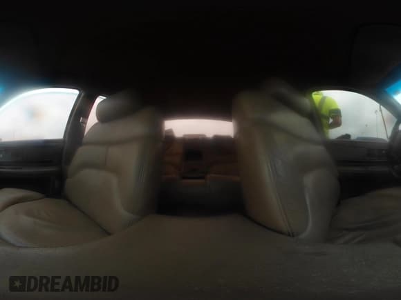 ✅ 1995 Buick Roadmaster • VIN: 1G4BT52P6SR417088 • Lot: 42368144. Wystawiony na IAAI z przebiegiem 191 848 mil. Bezpłatny archiwum sprzedaży aukcyjnych z USA i szczegółowy raport historii pojazdu na DreamBid. Zdjęcie 18.