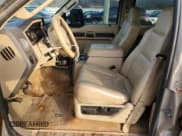 ✅ 2010 Ford F-250 XL • VIN: 1FTSW2AR6AEB29946 • Lot: 87814165. Wystawiony na Copart z przebiegiem 255 603 mil. Bezpłatny archiwum sprzedaży aukcyjnych z USA i szczegółowy raport historii pojazdu na DreamBid. Zdjęcie 7.