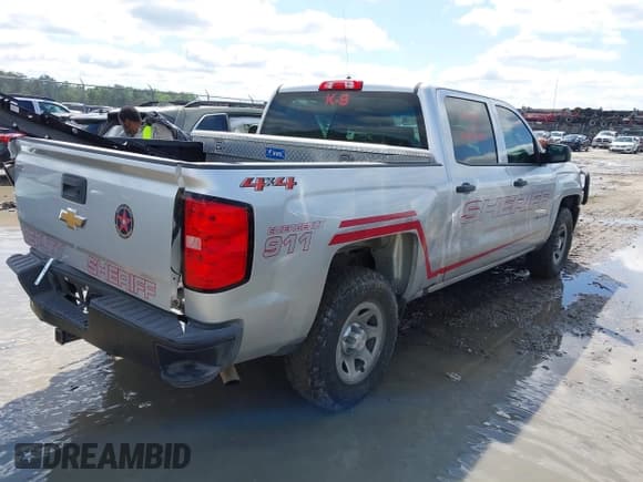 ✅ 2018 Chevrolet Silverado 1500 Work Truck • VIN: 3GCUKNECXJG301187 • Лот: 41920508. Опубликован ранее на IAAI с пробегом 108 342 миль. Бесплатный доступ к архиву аукционных продаж из США и подробный отчёт об истории автомобиля на DreamBid. Изображение 4.