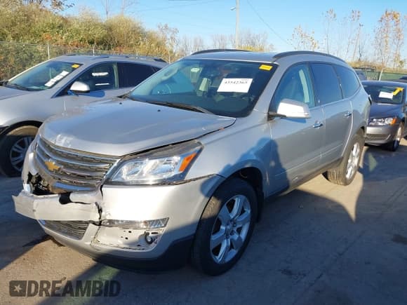 ✅ 2017 Chevrolet Traverse LT • VIN: 1GNKVGKD7HJ278894 • Lot: 43542365. Wystawiony na IAAI z przebiegiem 134 882 mil. Bezpłatny archiwum sprzedaży aukcyjnych z USA i szczegółowy raport historii pojazdu na DreamBid. Zdjęcie 2.