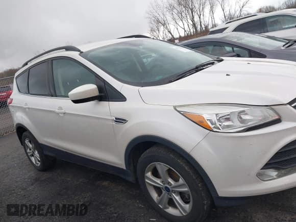 ✅ 2016 Ford Escape SE • VIN: 1FMCU9GX4GUB42360 • Лот: 43794661. Опубликован ранее на IAAI с пробегом 148 008 миль. Бесплатный доступ к архиву аукционных продаж из США и подробный отчёт об истории автомобиля на DreamBid. Изображение 13.