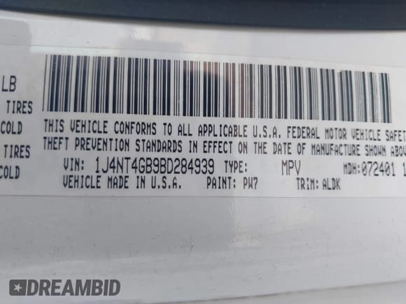 ✅ 2011 Jeep Patriot Latitude X • VIN: 1J4NT4GB9BD284939 • Lot: 41898626. Wystawiony na IAAI z przebiegiem 133 344 mil. Bezpłatny archiwum sprzedaży aukcyjnych z USA i szczegółowy raport historii pojazdu na DreamBid. Zdjęcie 9.