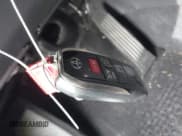 ✅ 2023 Toyota RAV4 XSE • VIN: JTMEB3FV7PD148587 • Lot: 43608035. Wystawiony na IAAI z przebiegiem 58 064 mil. Bezpłatny archiwum sprzedaży aukcyjnych z USA i szczegółowy raport historii pojazdu na DreamBid. Zdjęcie 11.