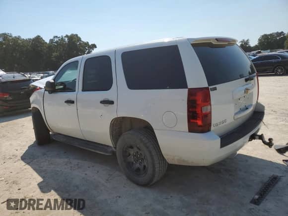2011 Chevrolet Tahoe Commercial with VIN 1GNSK4E03BR321927, listed as a Copart auction lot 71710804 with 105,072 mi miles and Non repairable. Bid and sale history available at DreamBid. Image 2.
