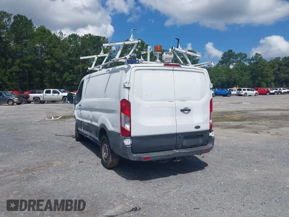 ✅ 2016 Ford Transit Cargo • VIN: 1FTYR1YM4GKB55185 • Lot: 42769357. Listed on IAAI with Not provided. Free auction sales archive from the USA and detailed vehicle history report at DreamBid. Image 3.