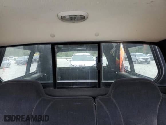 ✅ 2000 Dodge Dakota Sport • VIN: 1B7GG2AN8YS668046 • Lot: 51641455. Wystawiony na Copart z przebiegiem 229 879 mil. Bezpłatny archiwum sprzedaży aukcyjnych z USA i szczegółowy raport historii pojazdu na DreamBid. Zdjęcie 10.