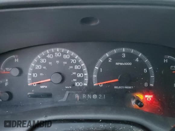 ✅ 2003 Ford F-150 XL • VIN: 1FTRX18W23NB22755 • Лот: 82645683. Опубликован ранее на Copart с пробегом Не указан. Бесплатный доступ к архиву аукционных продаж из США и подробный отчёт об истории автомобиля на DreamBid. Изображение 9.