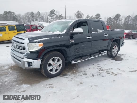 ✅ 2014 Toyota Tundra Platinum • VIN: 5TFAW5F17EX403262 • Lot: 41607938. Wystawiony na IAAI z przebiegiem 147 898 mil. Bezpłatny archiwum sprzedaży aukcyjnych z USA i szczegółowy raport historii pojazdu na DreamBid. Zdjęcie 17.