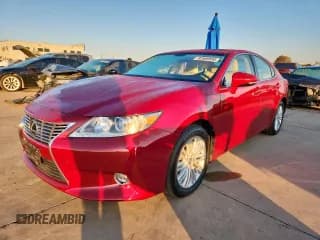 ✅ 2014 Lexus ES 330 • VIN: JTHBK1GG0E2084200 • Lot: 92660595. Listed on Copart with 32,139 mi. Free auction sales archive from the USA and detailed vehicle history report at DreamBid. Image 1.