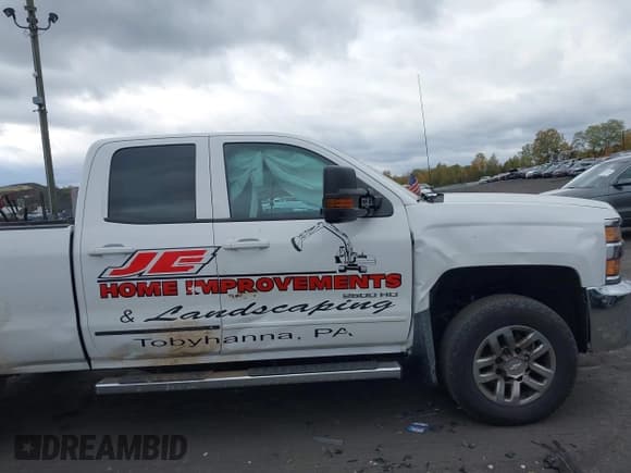 ✅ 2015 Chevrolet Silverado 2500HD LT • VIN: 1GC2KVEG5FZ500679 • Lot: 43524430. Listed on IAAI with 102,475 mi. Free auction sales archive from the USA and detailed vehicle history report at DreamBid. Image 13.