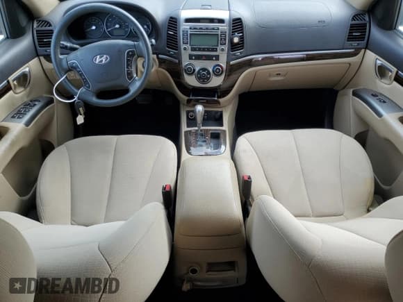 ✅ 2012 Hyundai Santa Fe GLS • VIN: 5XYZG3AB7CG167510 • Lot: 70720874. Listed on Copart with Not provided. Free auction sales archive from the USA and detailed vehicle history report at DreamBid. Image 8.