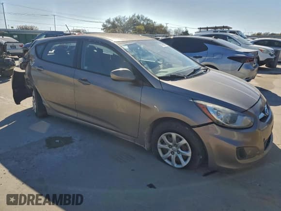 ✅ 2013 Hyundai Accent GS • VIN: KMHCT5AE4DU100673 • Lot: 91666695. Listed on Copart with 148,056 mi. Free auction sales archive from the USA and detailed vehicle history report at DreamBid. Image 4.