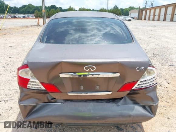 ✅ 2005 Infiniti Q45 • VIN: JNKBF01A25M101196 • Lot: 42513187. Listed on IAAI with 312,094 mi. Free auction sales archive from the USA and detailed vehicle history report at DreamBid. Image 16.