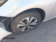 ✅ 2017 Toyota Prius Plus • VIN: JTDKARFP0H3000816 • Lot: 42914269. Wystawiony na IAAI z przebiegiem 68 570 mil. Bezpłatny archiwum sprzedaży aukcyjnych z USA i szczegółowy raport historii pojazdu na DreamBid. Zdjęcie 11.