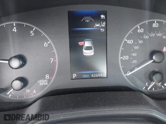 ✅ 2024 Toyota Corolla LE • VIN: 5YFB4MDE4RP112779 • Lot: 43805659. Wystawiony na IAAI z przebiegiem 42 694 mil. Bezpłatny archiwum sprzedaży aukcyjnych z USA i szczegółowy raport historii pojazdu na DreamBid. Zdjęcie 7.