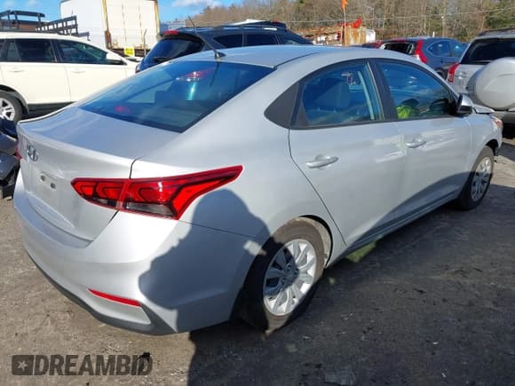 ✅ 2022 Hyundai Accent SE • VIN: 3KPC24A65NE158723 • Лот: 41196817. Опубликован ранее на IAAI с пробегом 22 349 миль. Бесплатный доступ к архиву аукционных продаж из США и подробный отчёт об истории автомобиля на DreamBid. Изображение 4.
