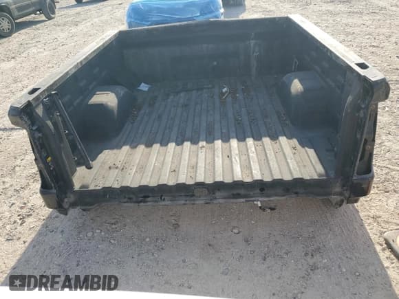 ✅ 2019 GMC Sierra 1500 • VIN: TRUCKBEDNLY123 • Лот: 52563465. Опубликован ранее на Copart с пробегом Не указан. Бесплатный доступ к архиву аукционных продаж из США и подробный отчёт об истории автомобиля на DreamBid. Изображение 6.