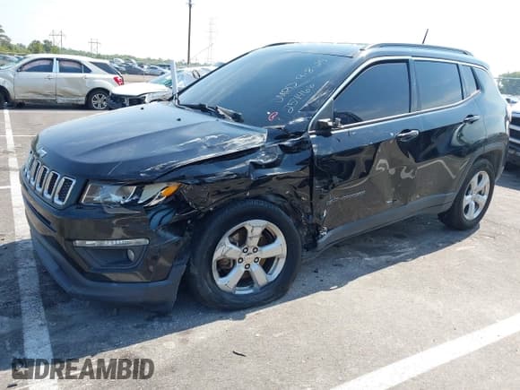 ✅ 2018 Jeep Compass Latitude • VIN: 3C4NJDBB2JT254466 • Lot: 43208519. Wystawiony na IAAI z przebiegiem 108 263 mil. Bezpłatny archiwum sprzedaży aukcyjnych z USA i szczegółowy raport historii pojazdu na DreamBid. Zdjęcie 16.