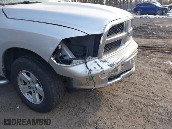 ✅ 2011 Ram 1500 SLT • VIN: 1D7RV1GPXBS673148 • Lot: 41411036. Listed on IAAI with 256,784 mi. Free auction sales archive from the USA and detailed vehicle history report at DreamBid. Image 17.