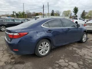 ✅ 2013 Lexus ES 250 • VIN: JTHBK1GG8D2010621 • Lot: 51870265. Listed on Copart with 184,988 mi. Free auction sales archive from the USA and detailed vehicle history report at DreamBid. Image 3.