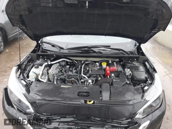 ✅ 2024 Nissan Sentra S • VIN: 3N1AB8BV2RY355246 • Lot: 43778696. Listed on IAAI with 17,452 mi. Free auction sales archive from the USA and detailed vehicle history report at DreamBid. Image 10.