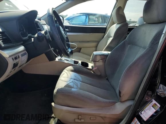 ✅ 2012 Subaru Outback Premium • VIN: 4S4BRBBC9C3298824 • Lot: 61893535. Listed on Copart with 238,105 mi. Free auction sales archive from the USA and detailed vehicle history report at DreamBid. Image 7.