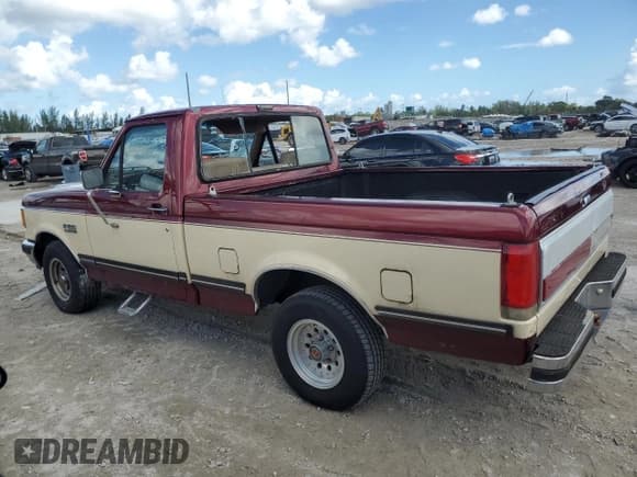 ✅ 1991 Ford F-150 • VIN: 1FTDF15N0MNA33440 • Лот: 77872164. Опубликован ранее на Copart с пробегом 290 738 миль. Бесплатный доступ к архиву аукционных продаж из США и подробный отчёт об истории автомобиля на DreamBid. Изображение 2.