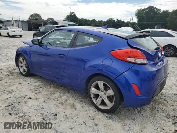 2012 Hyundai Veloster w/Gray Int с VIN KMHTC6AD8CU037430, выставлен на аукционе Copart как лот 69676955 с пробегом 115 290 миль миль и Списание • Salvage title. История ставок и продаж доступна на DreamBid. Изображение 2.