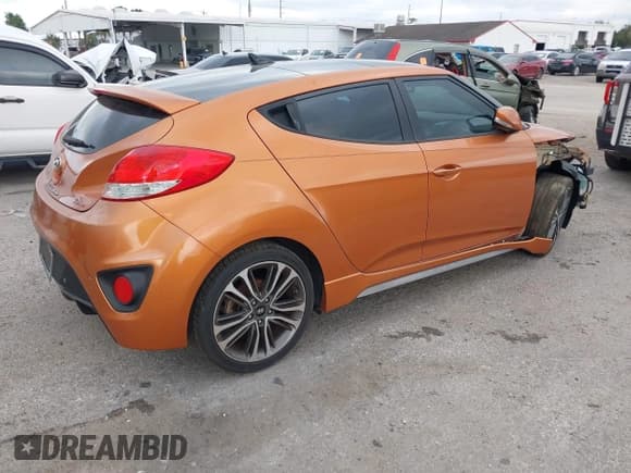 ✅ 2016 Hyundai Veloster Turbo Rally Edition • VIN: KMHTC6AE2GU259766 • Lot: 41476214. Wystawiony na IAAI z przebiegiem 73 483 mil. Bezpłatny archiwum sprzedaży aukcyjnych z USA i szczegółowy raport historii pojazdu na DreamBid. Zdjęcie 4.