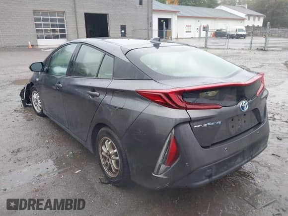2017 Toyota Prius Plus с VIN JTDKARFP2H3032165, выставлен на аукционе IAAI как лот 43298667 с пробегом 51 567 миль миль и . История ставок и продаж доступна на DreamBid. Изображение 14.