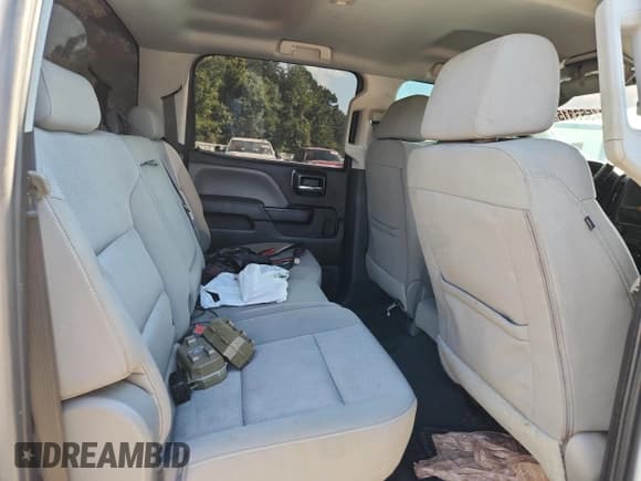✅ 2018 Chevrolet Silverado 1500 Custom • VIN: 3GCUKPEC6JG552963 • Lot: 84563315. Listed on Copart with 188,143 mi. Free auction sales archive from the USA and detailed vehicle history report at DreamBid. Image 10.