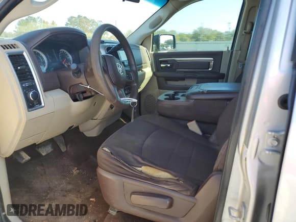 ✅ 2017 Ram 2500 SLT • VIN: 3C6TR5DT0HG711586 • Лот: 77589624. Опубликован ранее на Copart с пробегом 253 961 миль. Бесплатный доступ к архиву аукционных продаж из США и подробный отчёт об истории автомобиля на DreamBid. Изображение 7.