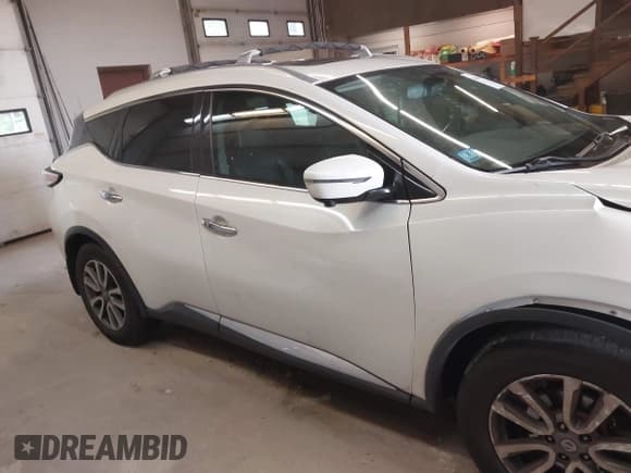 ✅ 2015 Nissan Murano SL • VIN: 5N1AZ2MH7FN285745 • Lot: 42663406. Listed on IAAI with 107,071 mi. Free auction sales archive from the USA and detailed vehicle history report at DreamBid. Image 13.