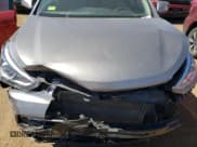 ✅ 2017 Hyundai Santa Fe 2.4L • VIN: 5XYZUDLB3HG415318 • Лот: 67348933. Опубликован ранее на Copart с пробегом 101 859 миль. Бесплатный доступ к архиву аукционных продаж из США и подробный отчёт об истории автомобиля на DreamBid. Изображение 12.