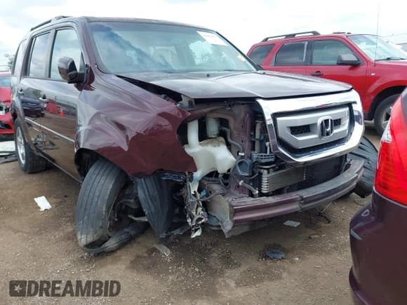 ✅ 2010 Honda Pilot EX-L • VIN: 5FNYF4H69AB001569 • Lot: 42502677. Listed on IAAI with 201,911 mi. Free auction sales archive from the USA and detailed vehicle history report at DreamBid. Image 6.