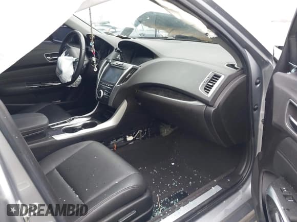 ✅ 2019 Acura TLX • VIN: 19UUB3F34KA007157 • Lot: 42041608. Wystawiony na IAAI z przebiegiem 52 318 mil. Bezpłatny archiwum sprzedaży aukcyjnych z USA i szczegółowy raport historii pojazdu na DreamBid. Zdjęcie 5.