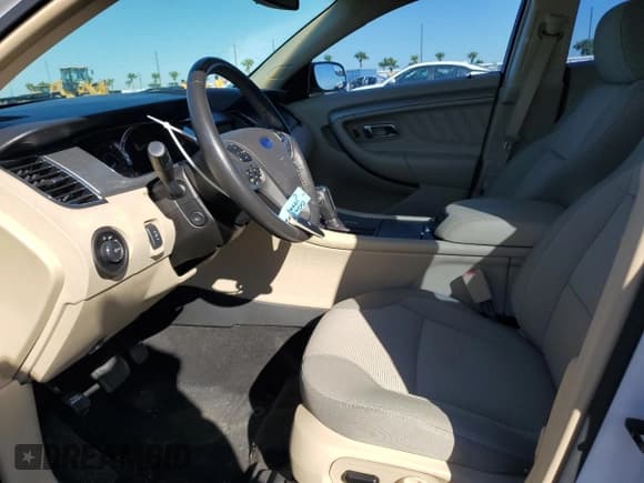 ✅ 2016 Ford Taurus SEL • VIN: 1FAHP2E8XGG126656 • Lot: 91101355. Listed on Copart with 83,804 mi. Free auction sales archive from the USA and detailed vehicle history report at DreamBid. Image 7.