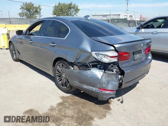 ✅ 2017 BMW 5 Series 530i • VIN: WBAJA5C36HG893781 • Lot: 43151248. Listed on IAAI with 71,084 mi. Free auction sales archive from the USA and detailed vehicle history report at DreamBid. Image 3.