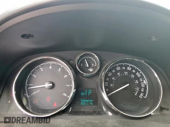 ✅ 2012 Chevrolet Captiva Sport LS • VIN: 3GNAL2EK5CS649573 • Lot: 57659985. Wystawiony na Copart z przebiegiem 90 511 mil. Bezpłatny archiwum sprzedaży aukcyjnych z USA i szczegółowy raport historii pojazdu na DreamBid. Zdjęcie 9.