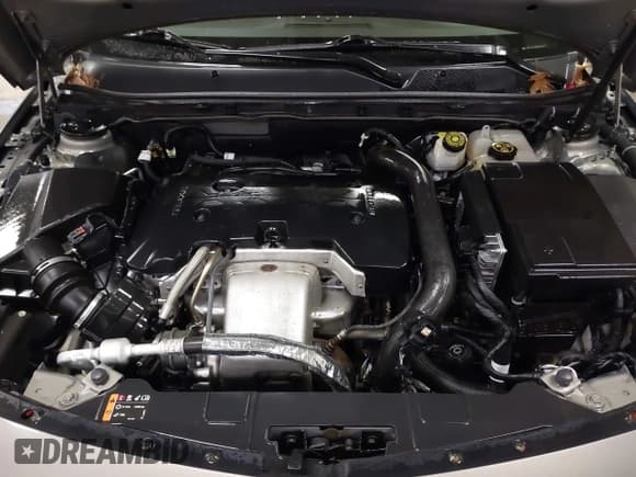 ✅ 2017 Buick Regal Sport Touring • VIN: 2G4GL5EX9H9190676 • Lot: 42201624. Listed on IAAI with 101,361 mi. Free auction sales archive from the USA and detailed vehicle history report at DreamBid. Image 10.