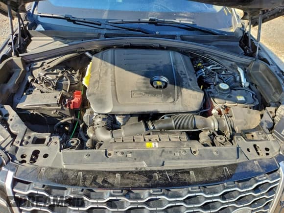 ✅ 2018 Land Rover Range Rover Velar S • VIN: SALYB2RN6JA713965 • Lot: 85442175. Wystawiony na Copart z przebiegiem 95 042 mil. Bezpłatny archiwum sprzedaży aukcyjnych z USA i szczegółowy raport historii pojazdu na DreamBid. Zdjęcie 11.