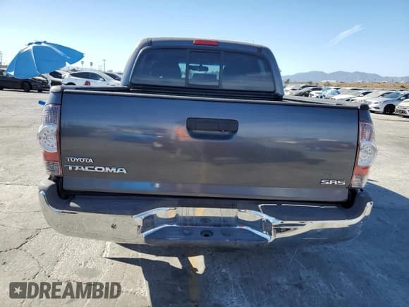 ✅ 2013 Toyota Tacoma • VIN: 5TFJX4CN3DX033070 • Lot: 69983245. Listed on Copart with 110,841 mi. Free auction sales archive from the USA and detailed vehicle history report at DreamBid. Image 6.