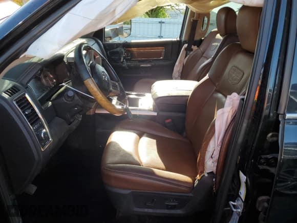 ✅ 2018 Ram 2500 Limited • VIN: 3C6UR5GLXJG105671 • Lot: 55074015. Listed on Copart with 78,275 mi. Free auction sales archive from the USA and detailed vehicle history report at DreamBid. Image 7.