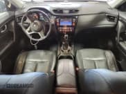 ✅ 2017 Nissan Rogue SL • VIN: 5N1AT2MV9HC862765 • Lot: 91185305. Wystawiony na Copart z przebiegiem 84 618 mil. Bezpłatny archiwum sprzedaży aukcyjnych z USA i szczegółowy raport historii pojazdu na DreamBid. Zdjęcie 8.