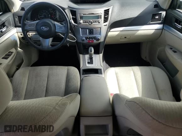 ✅ 2010 Subaru Outback Premium • VIN: 4S4BRCEC2A3348946 • Lot: 75907244. Wystawiony na Copart z przebiegiem 133 226 mil. Bezpłatny archiwum sprzedaży aukcyjnych z USA i szczegółowy raport historii pojazdu na DreamBid. Zdjęcie 8.